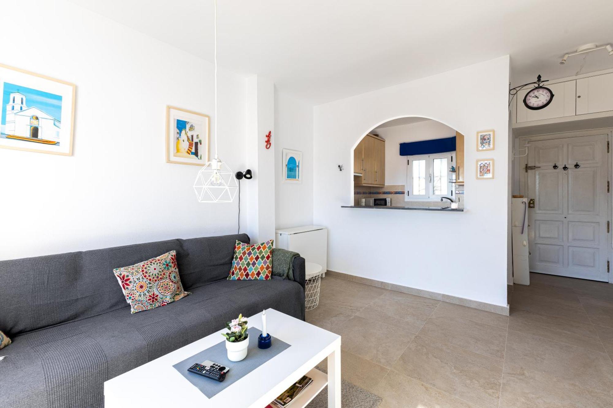 Cosy Apartment In Verano Azul Nerja Kültér fotó